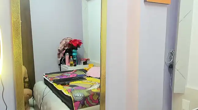 Chloe Martini online show from March 11, 6:41 am