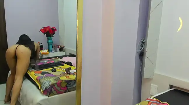 Chloe Martini online show from March 18, 6:06 am