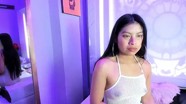 Chloe Martini online show from April 18, 2:47 am