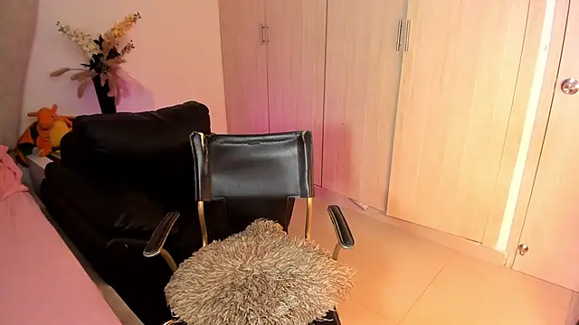 Snapshot of rachaeldeckard__ chatting on November 4, 1:09 am rachaeldeckard online show from November 4, 1:09 am