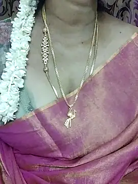 Snapshot of kavi-99 chatting on July 18, 8:34 am kavi-99 online show from July 18, 8:34 am