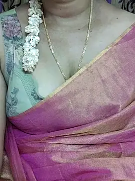 Snapshot of kavi-99 chatting on July 18, 8:50 pm kavi-99 online show from July 18, 8:50 pm