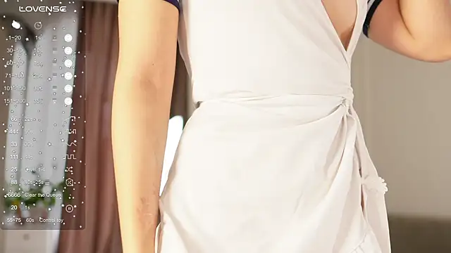 mysticsirenn online show from October 29, 8:57 am