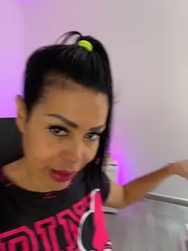 KarolRubi1 online show from April 13, 4:44 pm