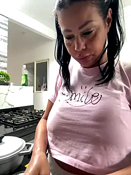 KarolRubi1 online show from November 22, 6:07 pm