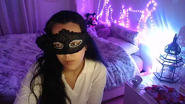 LasolitaAuri online show from April 9, 10:49 pm