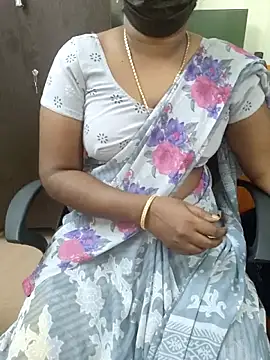 Snapshot of Tamil_roja69 chatting on May 15, 2:26 pm Tamil roja69 online show from May 15, 2:26 pm