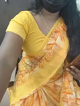Snapshot of Tamil_roja69 chatting on May 30, 1:28 pm Tamil roja69 online show from May 30, 1:28 pm