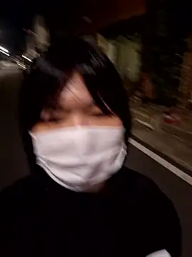 Lee0613 online show from December 5, 7:55 pm