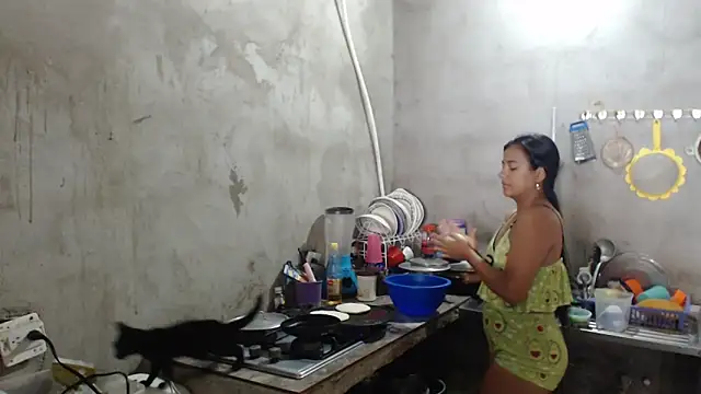 Coral0403 online show from November 29, 1:55 pm