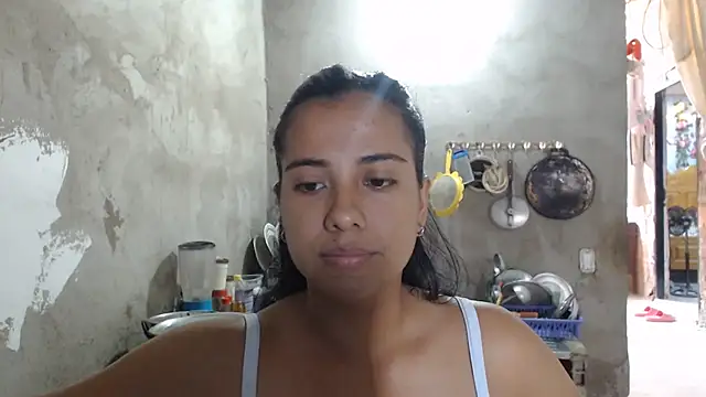 Snapshot of Coral0403 chatting on June 14, 1:56 pm Coral0403 online show from June 14, 1:56 pm