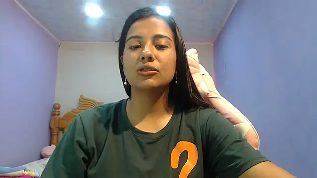 Coral0403 online show from September 10, 1:54 pm