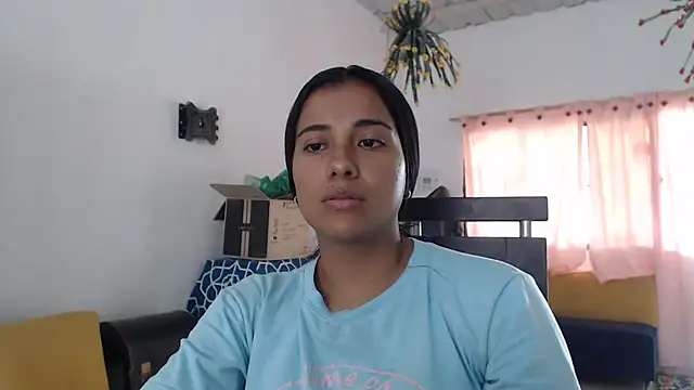Coral0403 online show from March 12, 8:09 pm