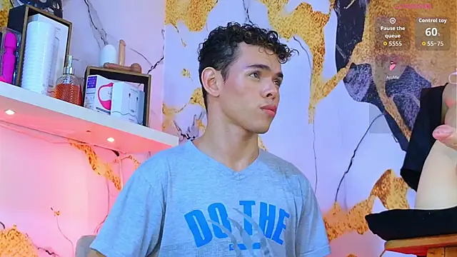 Nijinsky LatinBoy online show from November 21, 8:13 am