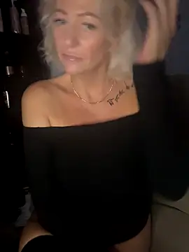 AlessasRoom online show from September 26, 6:31 am