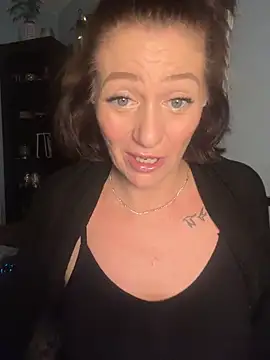 AlessasRoom online show from November 16, 9:14 am