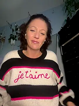 AlessasRoom online show from November 16, 9:51 pm