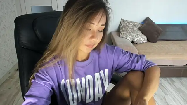 karishee online show from December 17, 7:41 pm