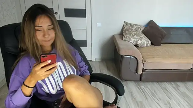 karishee online show from January 7, 8:03 pm