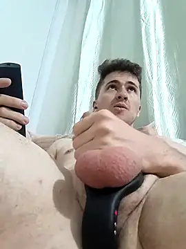 Snapshot of MrBelac chatting on February 28, 4:54 am MrBelac online show from February 28, 4:54 am