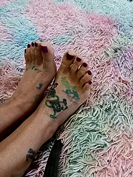 TheOneNOnlyHalfPint online show from February 13, 2:20 pm