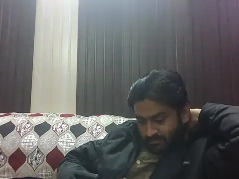 indihotguy online show from November 10, 12:54 pm