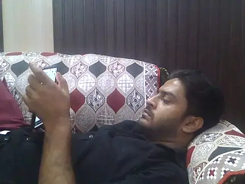 Snapshot of indihotguy chatting on October 21, 1:21 pm indihotguy online show from October 21, 1:21 pm