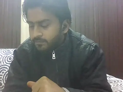 indihotguy online show from January 9, 12:23 pm