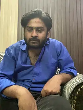 Snapshot of indihotguy chatting on March 17, 9:35 pm indihotguy online show from March 17, 9:35 pm