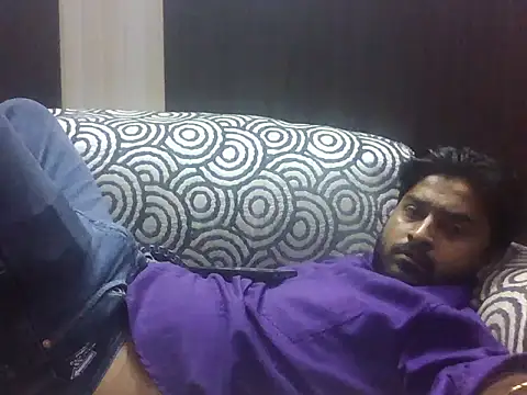 Snapshot of indihotguy chatting on October 13, 3:46 pm indihotguy online show from October 13, 3:46 pm