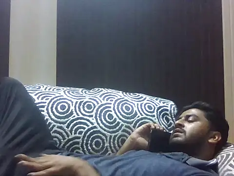 Snapshot of indihotguy chatting on September 29, 12:22 pm indihotguy online show from September 29, 12:22 pm