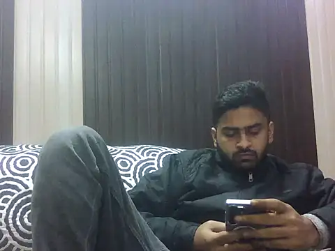 indihotguy online show from February 3, 1:49 pm