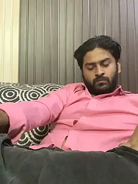 Snapshot of indihotguy chatting on March 21, 6:18 pm indihotguy online show from March 21, 6:18 pm