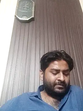 Snapshot of indihotguy chatting on March 11, 7:14 pm indihotguy online show from March 11, 7:14 pm