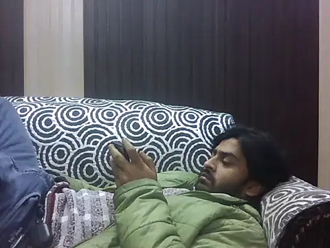 indihotguy online show from January 16, 2:10 pm