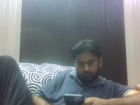 Snapshot of indihotguy chatting on October 9, 1:44 pm indihotguy online show from October 9, 1:44 pm