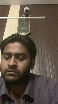 Snapshot of indihotguy chatting on February 26, 5:53 pm indihotguy online show from February 26, 5:53 pm