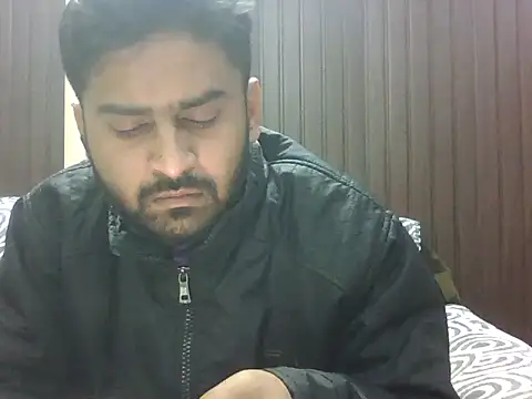 indihotguy online show from February 13, 11:32 am