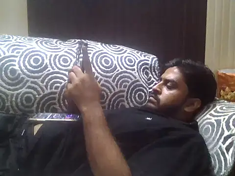 Snapshot of indihotguy chatting on October 5, 2:52 pm indihotguy online show from October 5, 2:52 pm