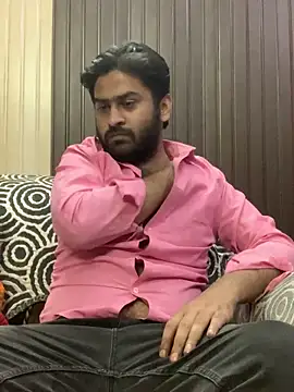 Snapshot of indihotguy chatting on March 20, 6:42 pm indihotguy online show from March 20, 6:42 pm