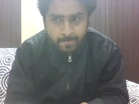 indihotguy online show from January 8, 11:05 am