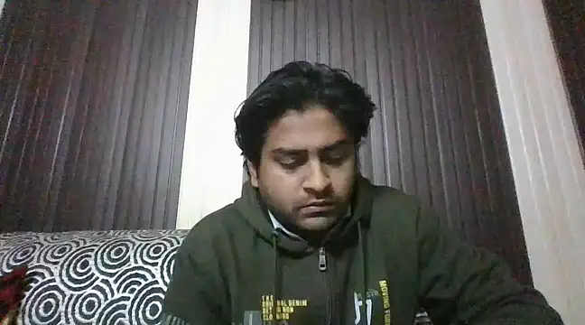 Snapshot of indihotguy chatting on February 13, 5:11 pm indihotguy online show from February 13, 5:11 pm