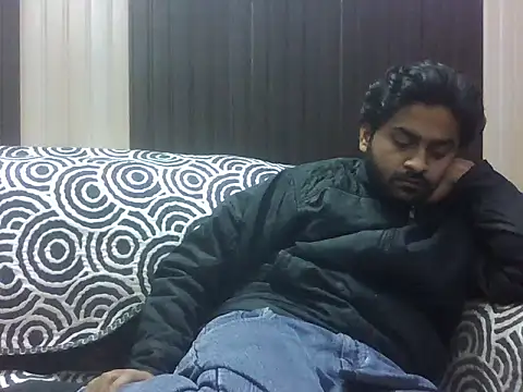 indihotguy online show from January 17, 2:15 am