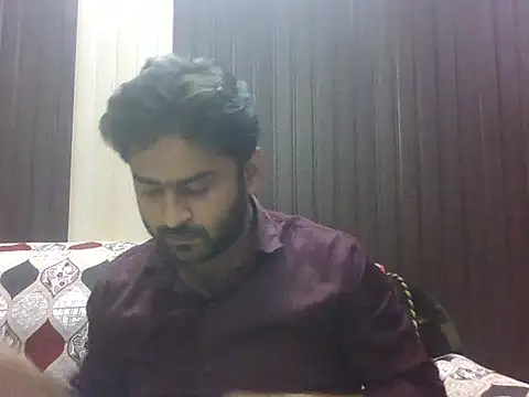 indihotguy online show from November 2, 12:54 pm