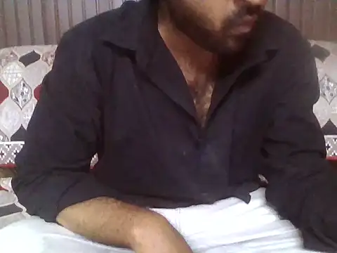 Snapshot of indihotguy chatting on June 17, 1:54 pm indihotguy online show from June 17, 1:54 pm