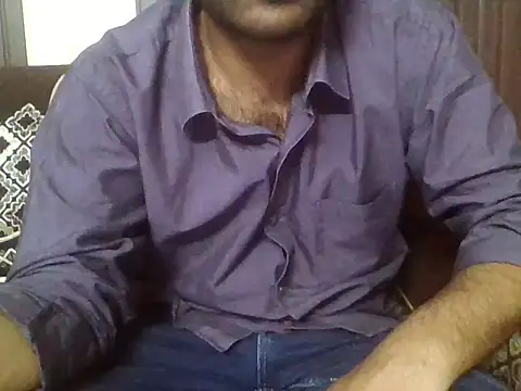 indihotguy online show from April 23, 10:55 pm