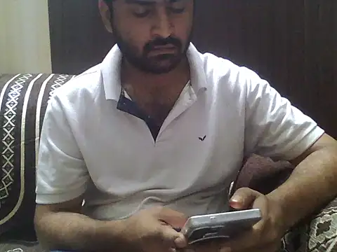 indihotguy online show from May 7, 1:03 pm