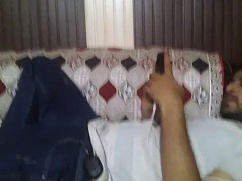 indihotguy online show from May 22, 1:14 am