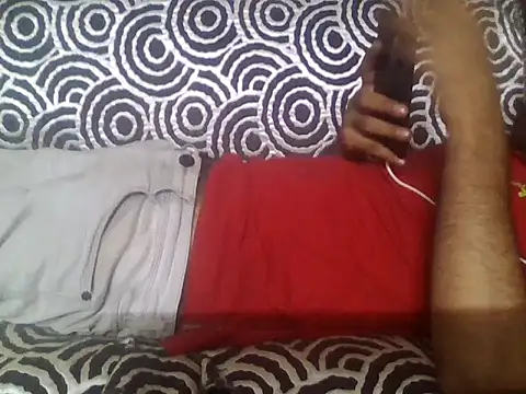 Snapshot of indihotguy chatting on July 13, 1:38 am indihotguy online show from July 13, 1:38 am
