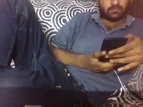 Snapshot of indihotguy chatting on June 30, 10:26 am indihotguy online show from June 30, 10:26 am